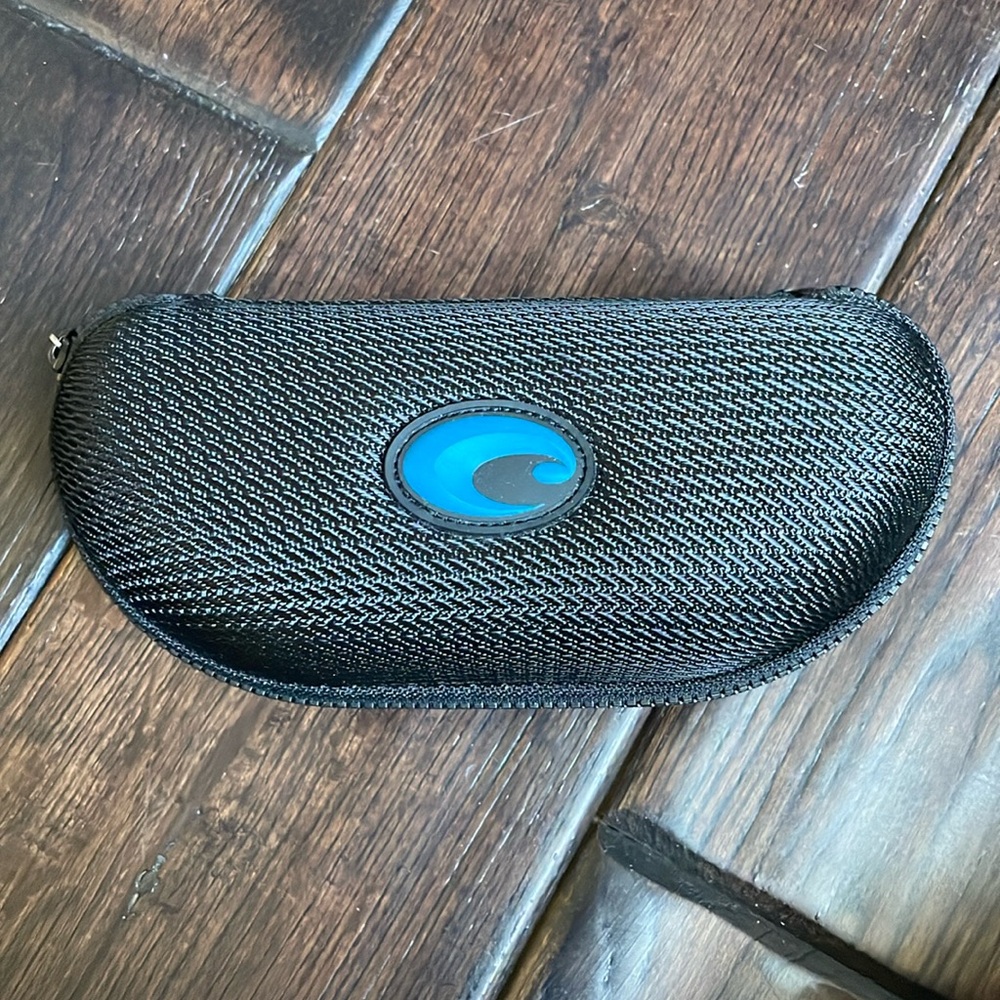 Costa Hardshell Mesh Zipper Case Black + Blue